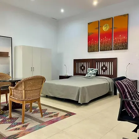 Casa Flamboyant * Адехе
