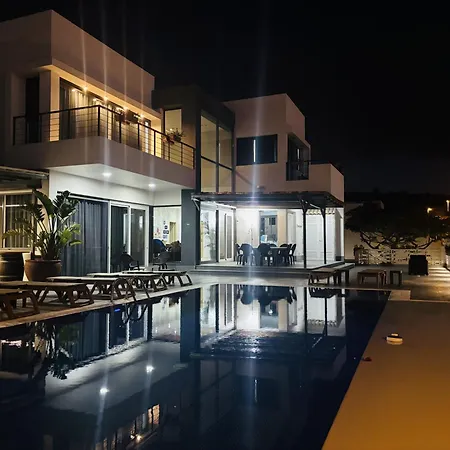 Casa Flamboyant Вилла